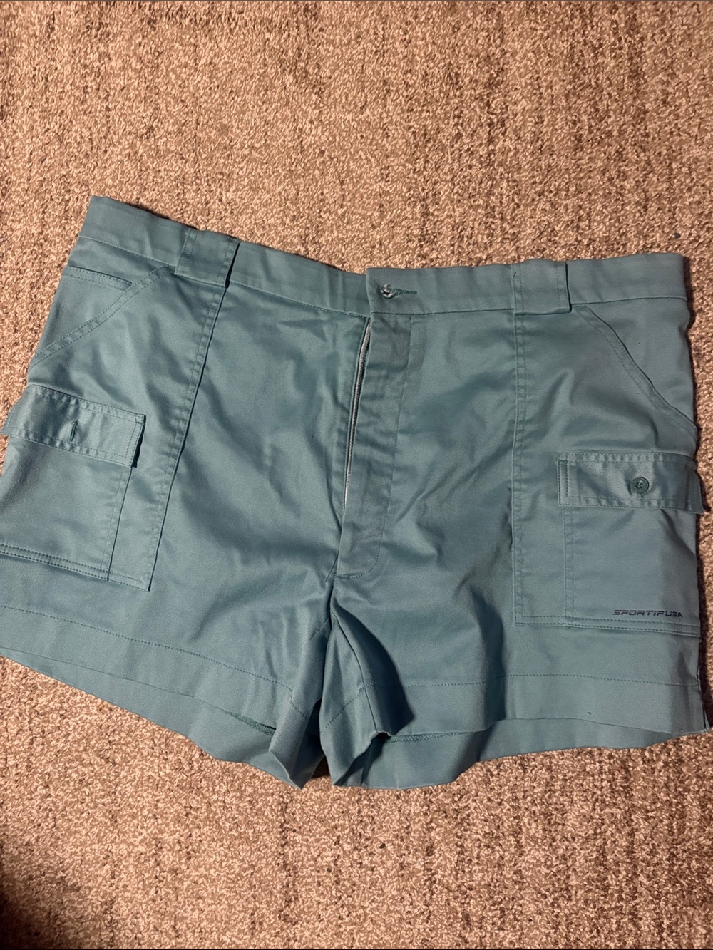 Men's Cargo Shorts in Teal - Casual Utility Style